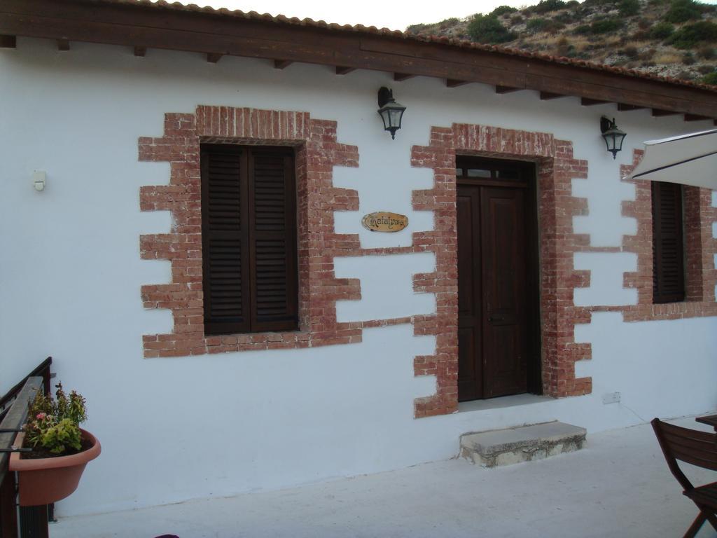 Avalon Village Houses Лимасол Экстерьер фото
