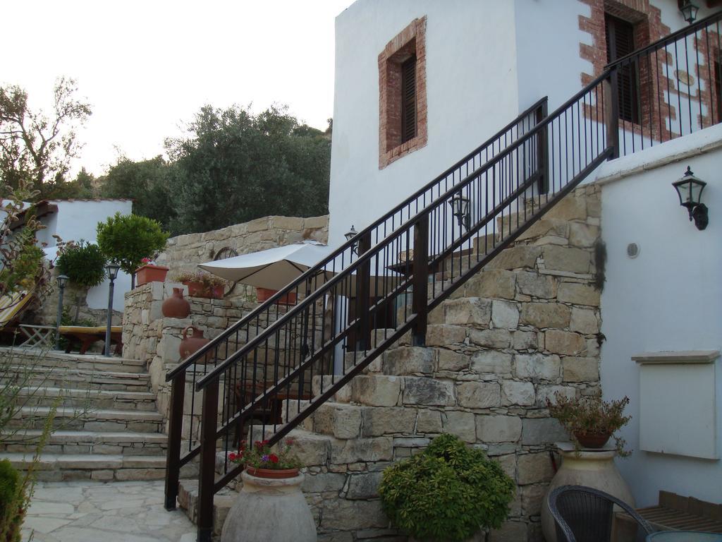 Avalon Village Houses Лимасол Экстерьер фото